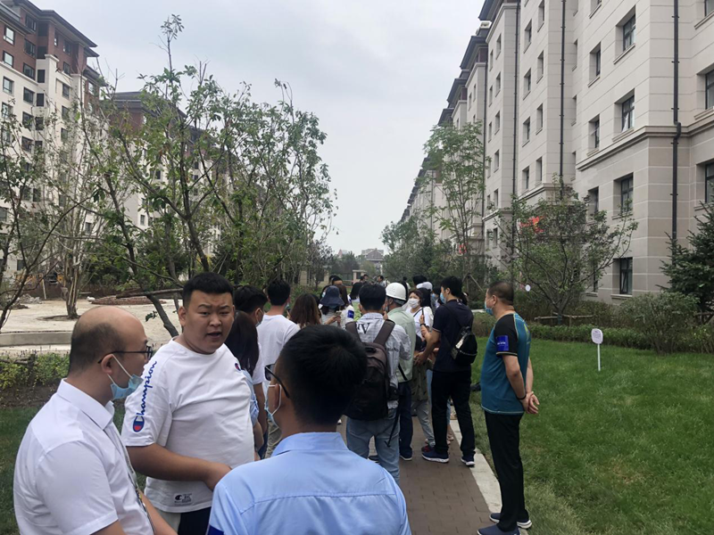 010南山总公司举行工地开放日活动_副本.png