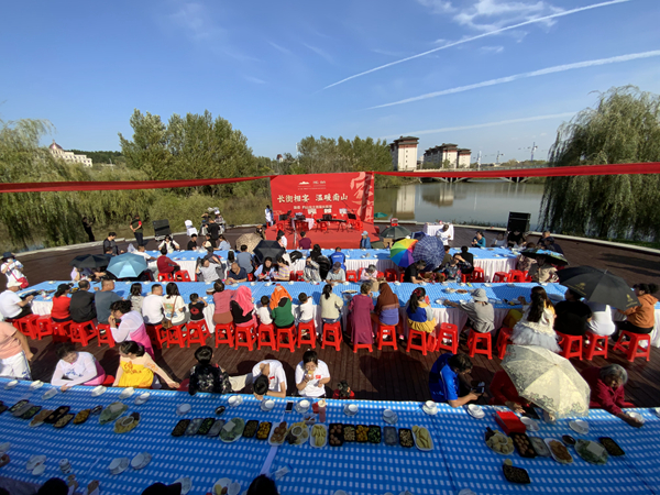 15.TG反波胆·南山举行首届南山业主长街宴活动.jpg