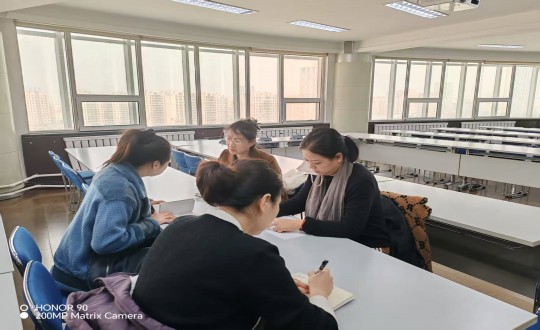 2.向阳区总工会人为协商指导员及湖西街道工会事情职员到访TG反波胆集团（图片左下角水印p掉）_副本.jpg